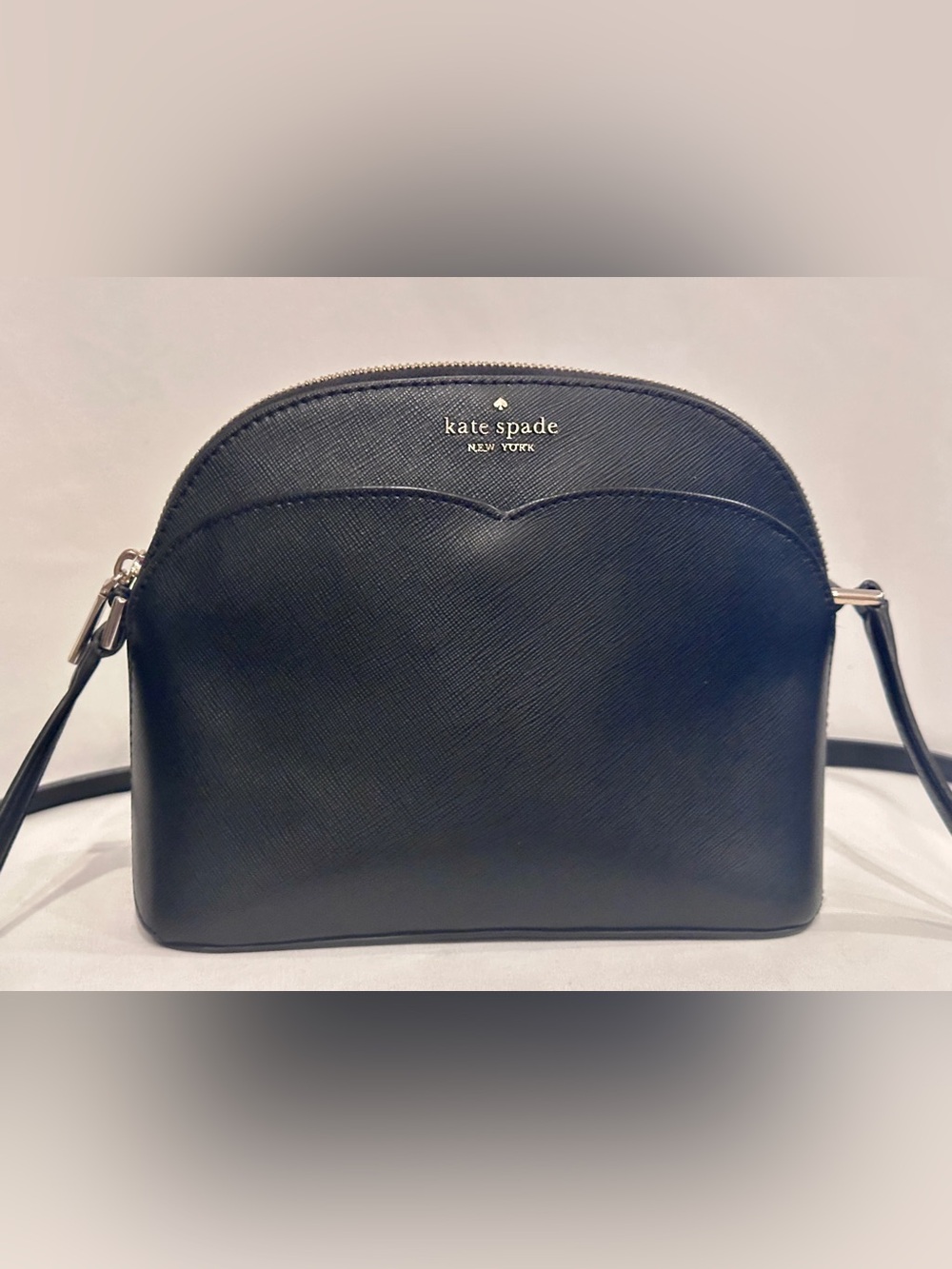 kate spade black dome crossbody with gold logo - Picture 2 of 8